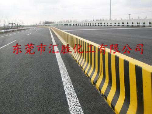 高速公路護(hù)欄反光漆施工方法及注意事項(xiàng)