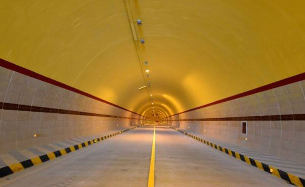 如何選擇反光漆