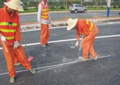 道路標(biāo)線反光漆施工小細(xì)節(jié)，千萬別不當(dāng)回事！