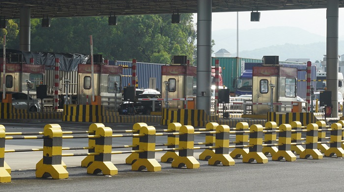 會(huì)勝反光漆提醒您：開(kāi)車悠著點(diǎn)哦