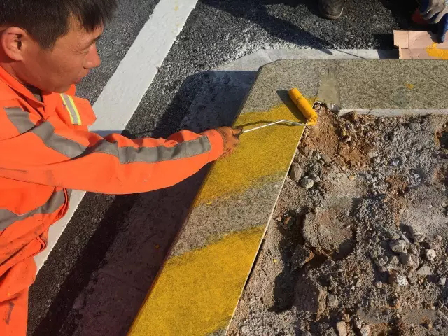 您不了解反光油漆與底材的關(guān)系！施工方必須了解