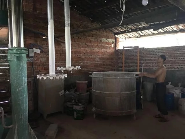 又一非法加工黑窩點被端，江西反光漆廠家對此表示愕然