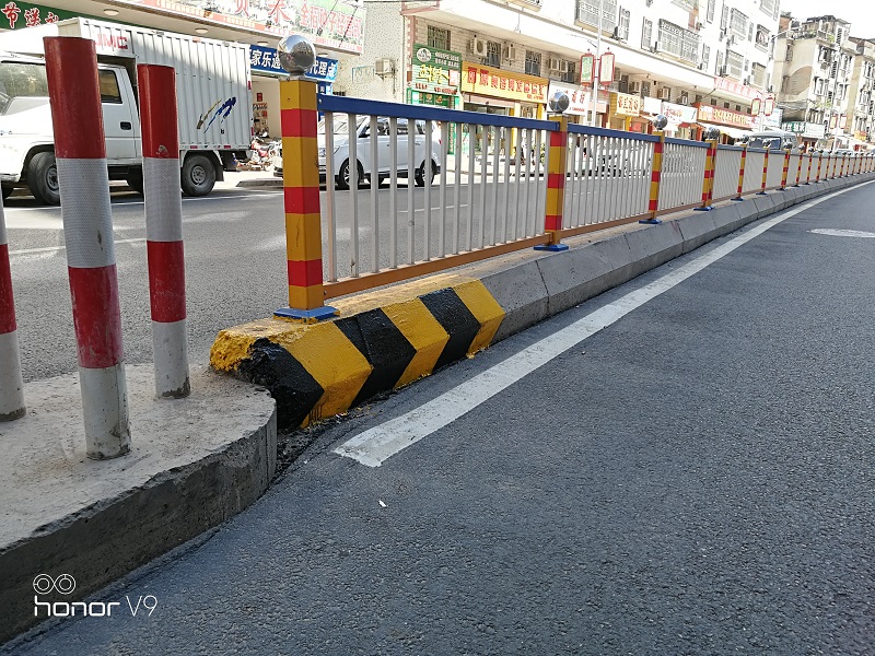 產(chǎn)品50問之道路專用反光漆的露底問題知多少？