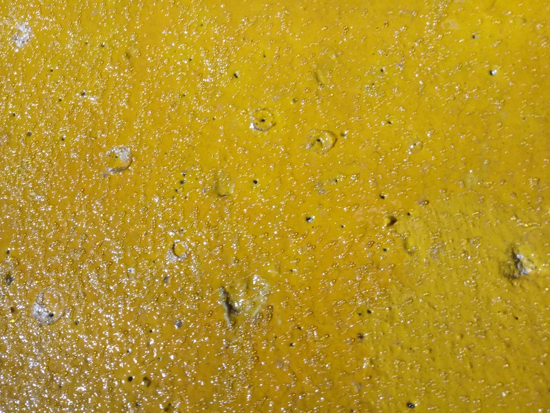 公路反光油漆的漆膜過于粗糙，怎么破？