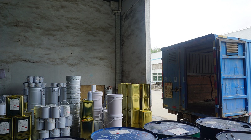 公路防護(hù)反光油漆的運(yùn)輸注意事項(xiàng)有哪些？