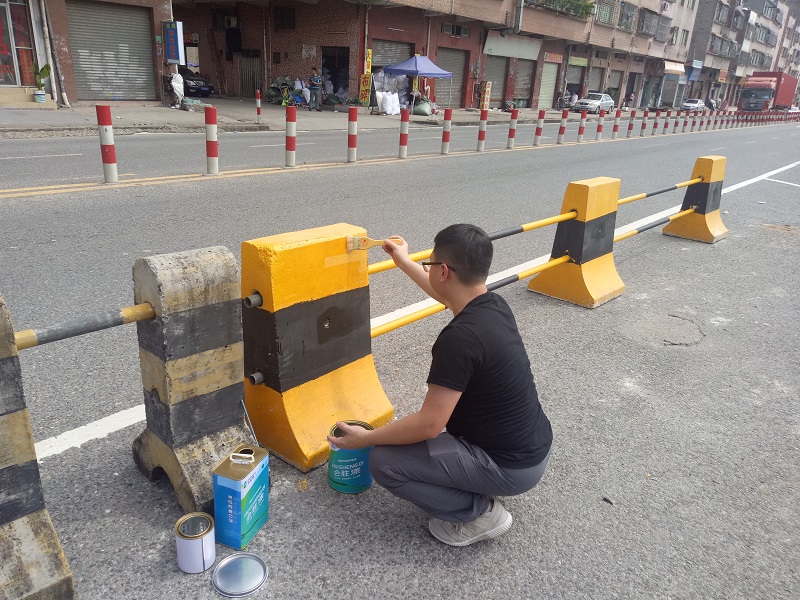 道路防護(hù)反光漆為什么干燥的這么慢？