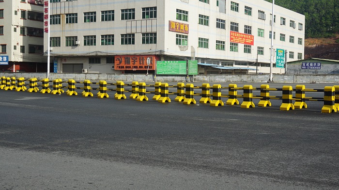 道路防護(hù)欄反光漆施工的小須知你都清楚嗎？