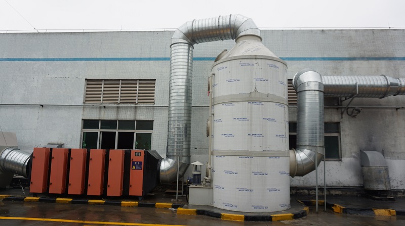 兩會(huì)召開(kāi)，公路反光漆廠家會(huì)受哪些影響？