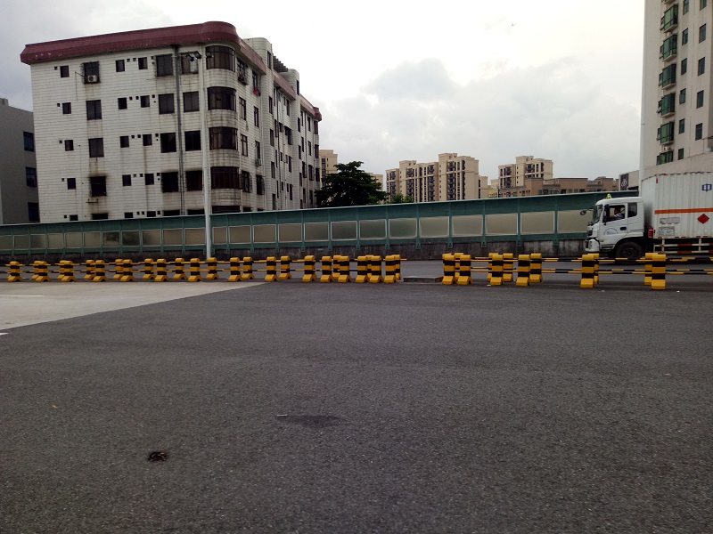 你不知道的防撞墩反光油漆施工前處理都在這兒！