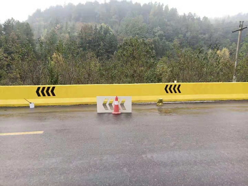 反光油漆為什么頻繁受到高速公路工程建設(shè)的歡迎？