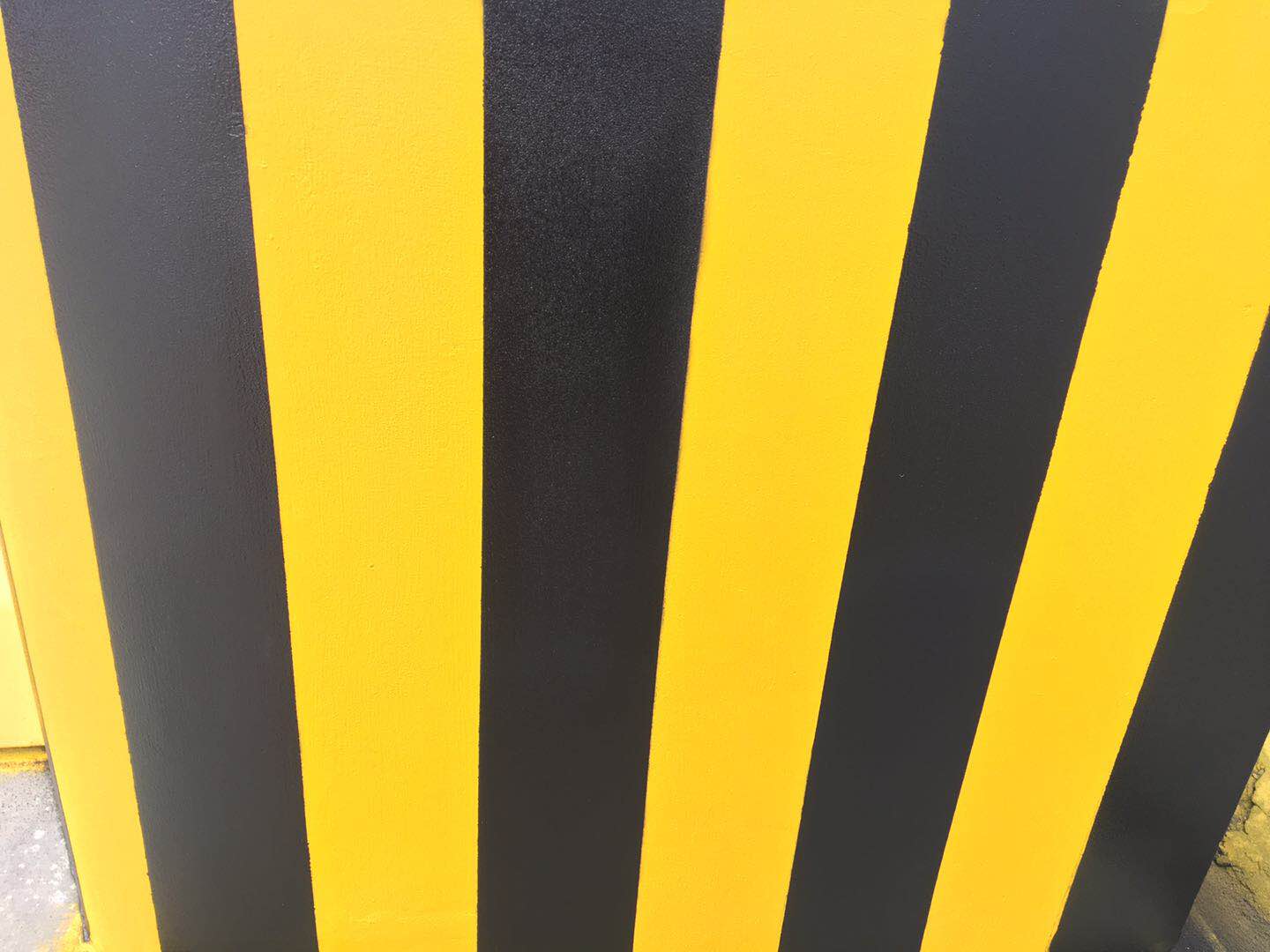 立面反光標(biāo)記涂料的兩大存儲(chǔ)穩(wěn)定性測(cè)試方法