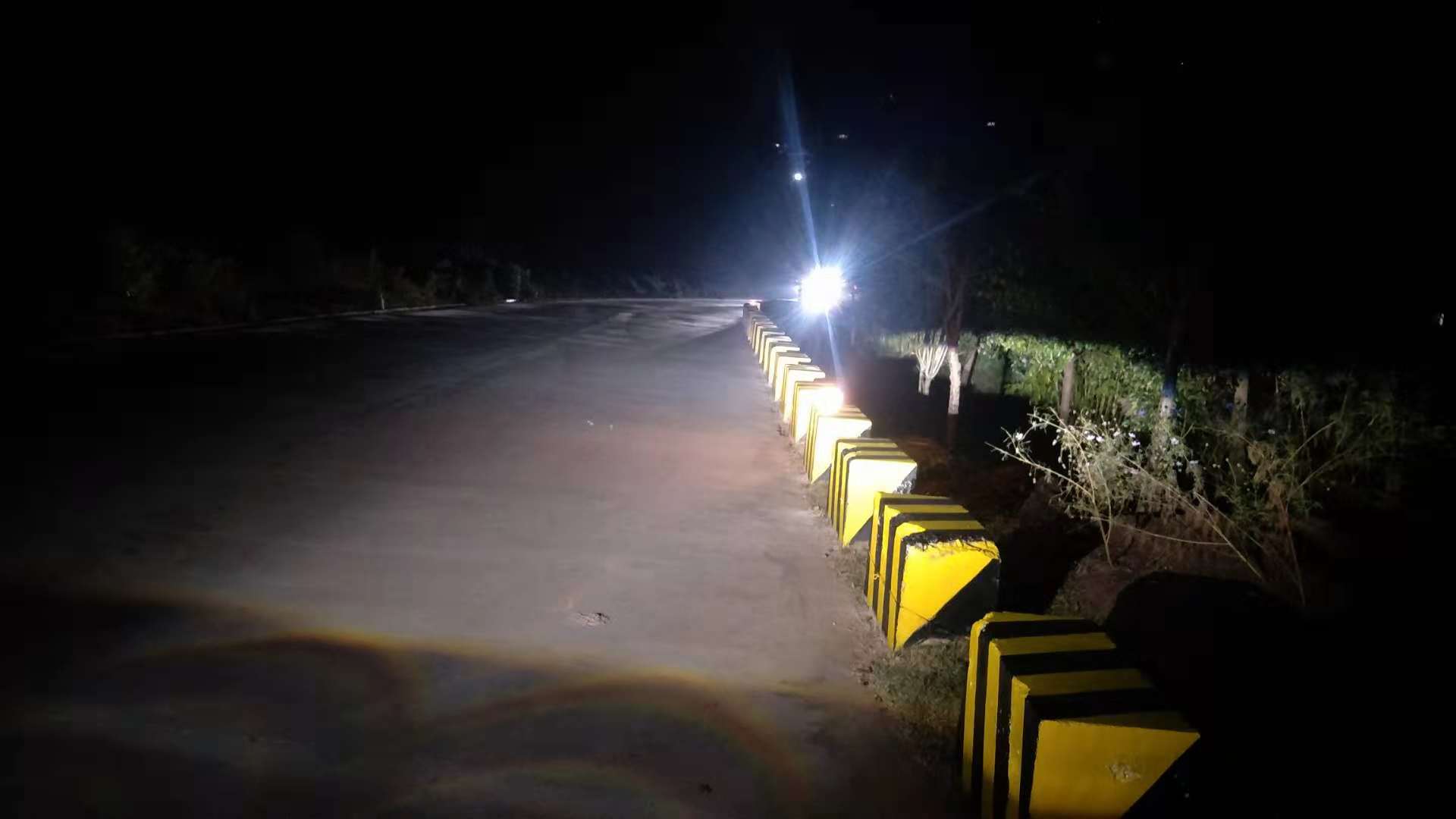 會(huì)勝漆反光警示漆存儲(chǔ)不規(guī)范會(huì)導(dǎo)致結(jié)塊