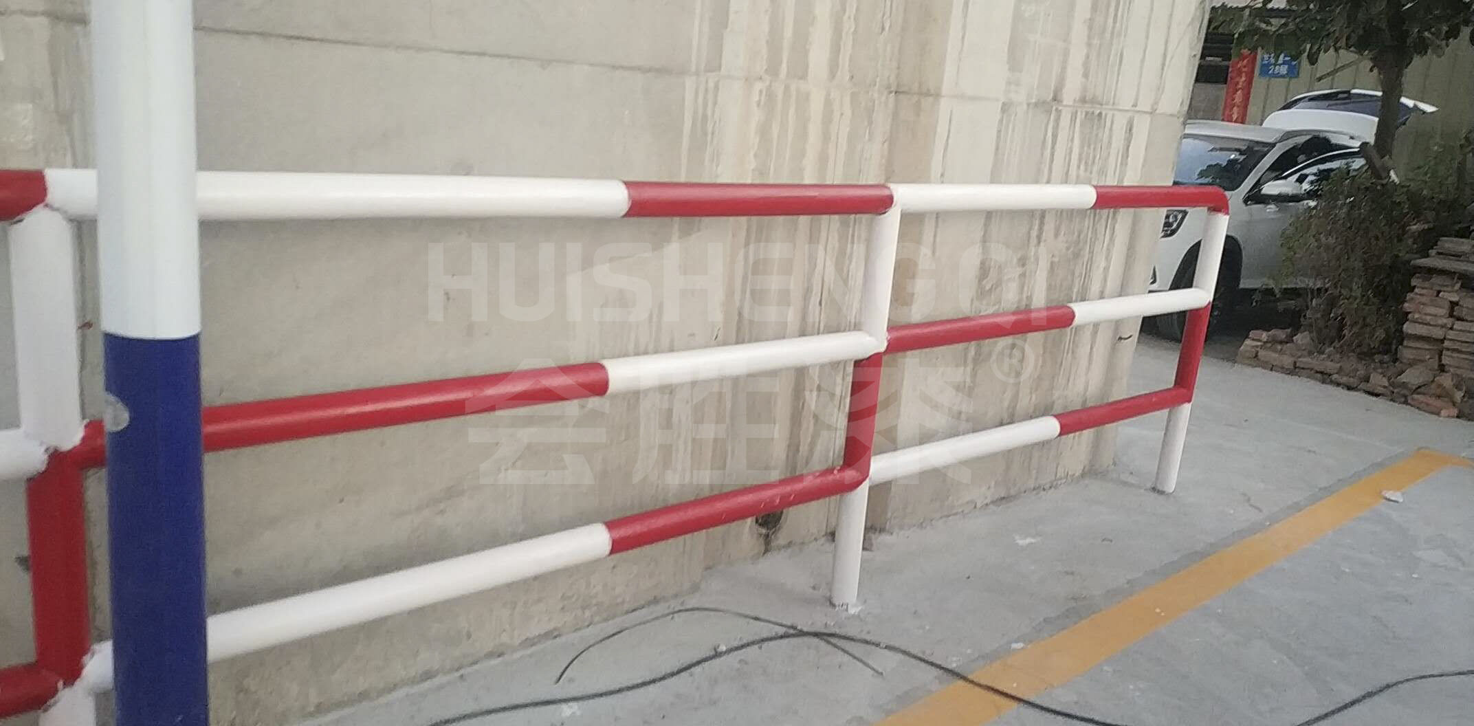 道路反光警示漆在施工時對環(huán)境有什么要求？