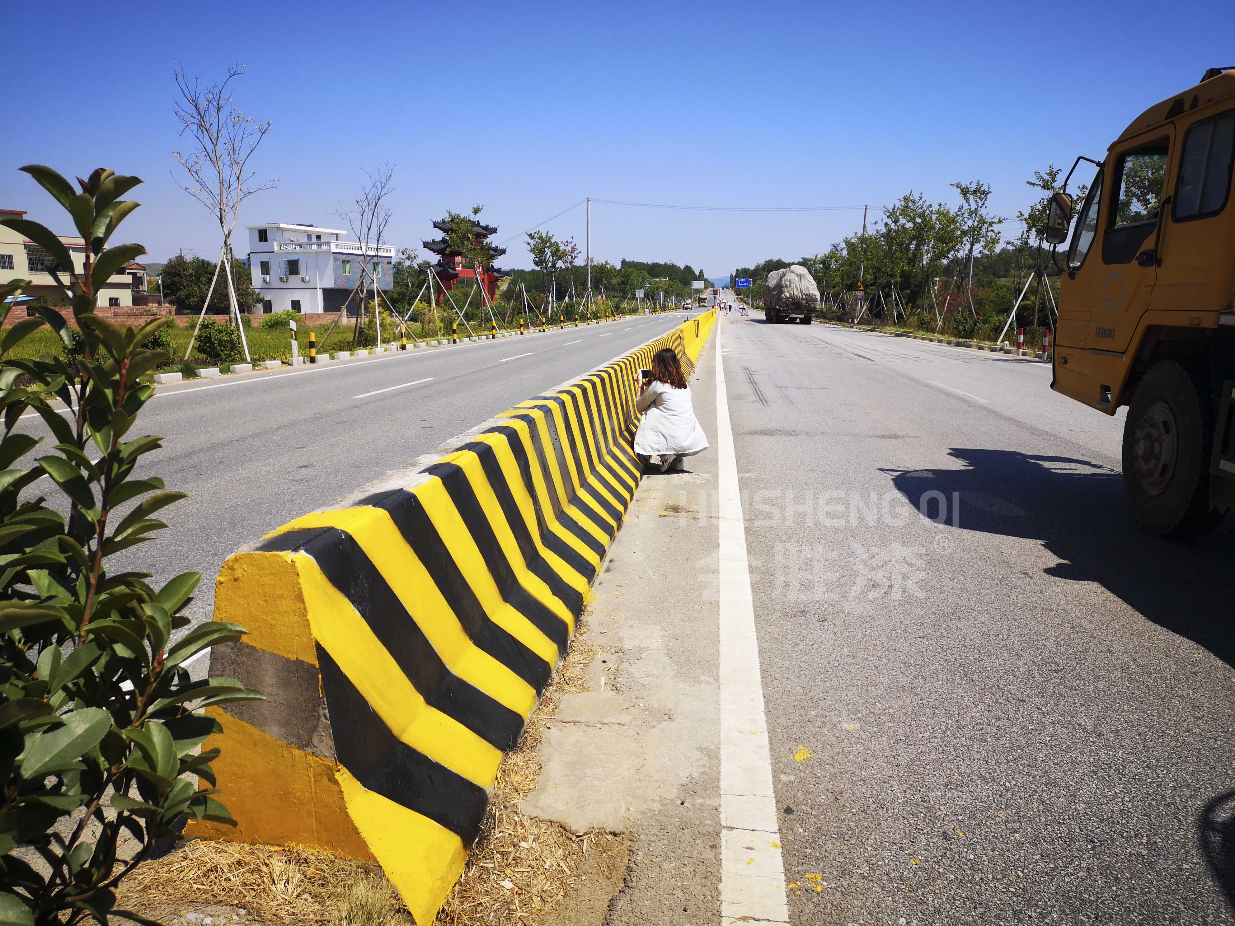 廣東哪里有道路設(shè)施油漆供應(yīng)商？