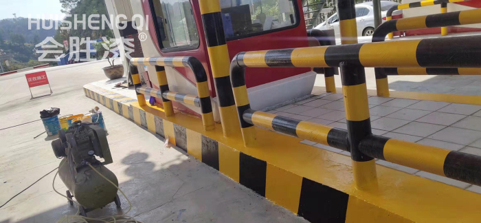 影響隧道疏散平臺(tái)反光漆面漆質(zhì)量的因素都有哪些？